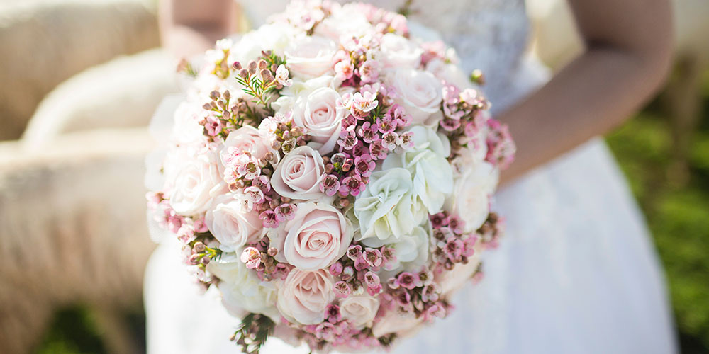 How to Find the Best Florist for a Wedding?
